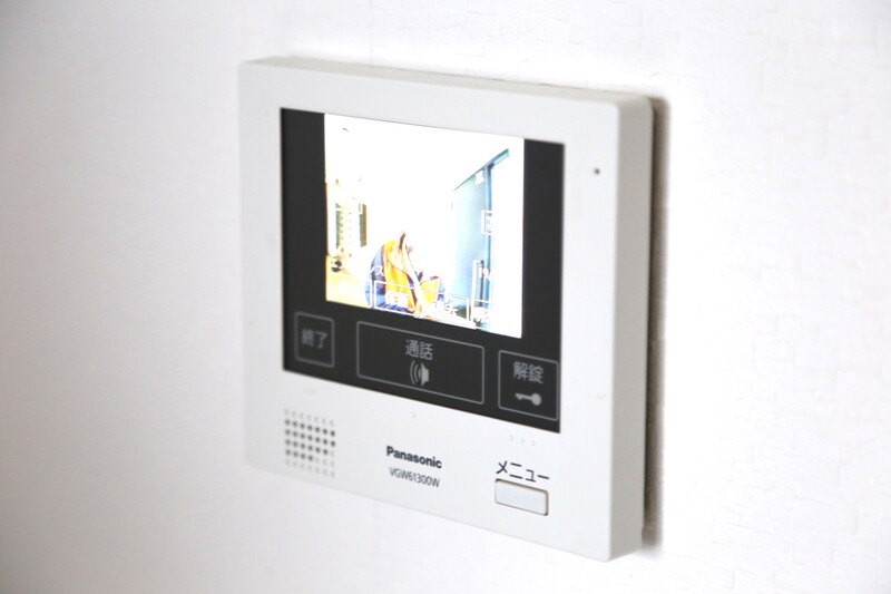 セキュリティ　録画機能つきインターホン