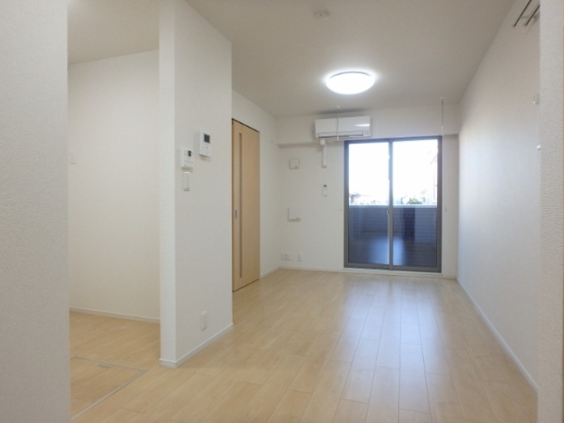 居室・リビング　図面と現状に相違がある場合には現状を優先