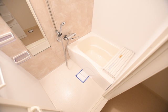 バス・シャワールーム　浴室