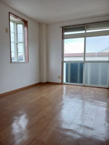 居室・リビング　物件の内装です