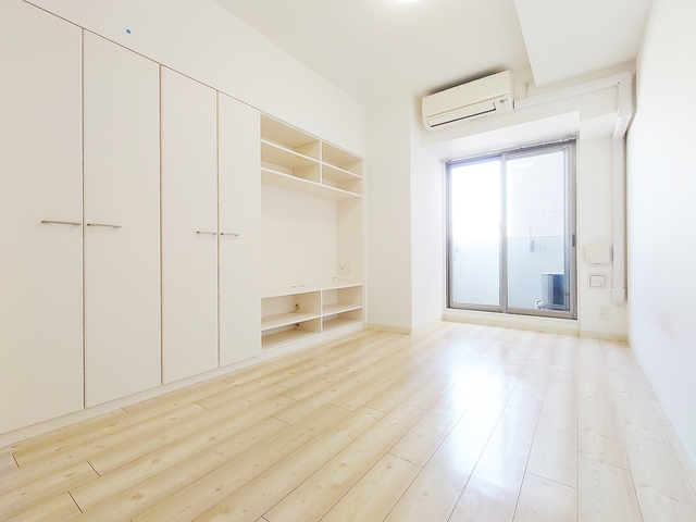 居室・リビング　ホワイトコーデされたお部屋