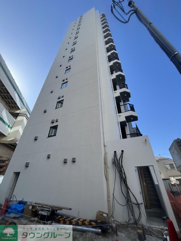 建物外観　駐車場