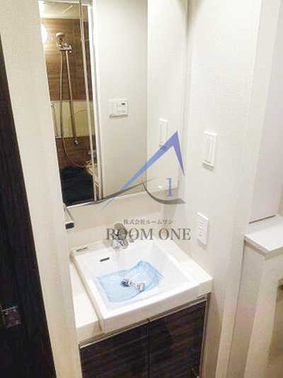 洗面設備　洗面台です。