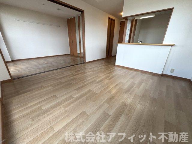 居室・リビング　LDK12.9帖