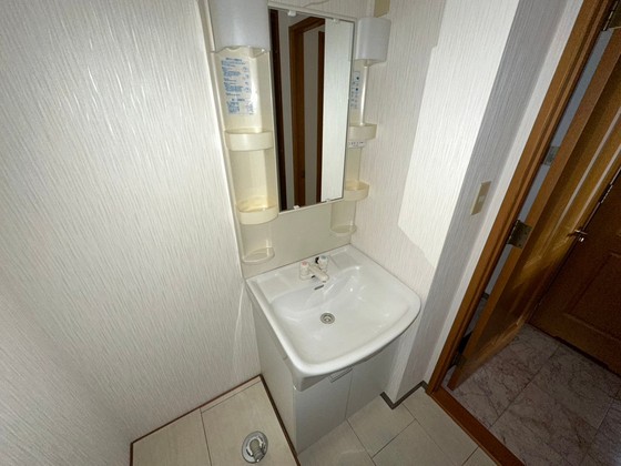 洗面設備　※別部屋の写真です
