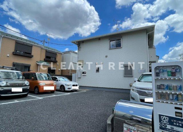 駐車場　駐車場に車を止められます