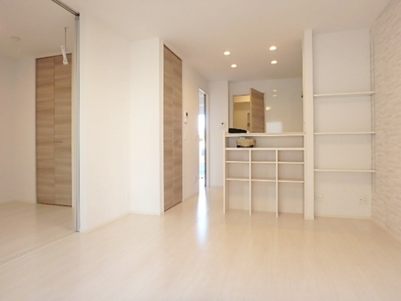 居室・リビング　図面と現状に相違がある場合には現状を優先