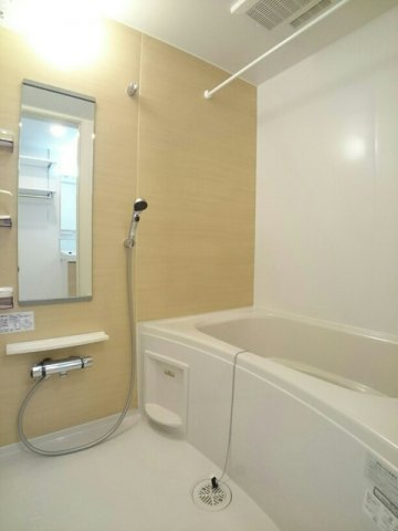 バス・シャワールーム　きれいなお風呂です