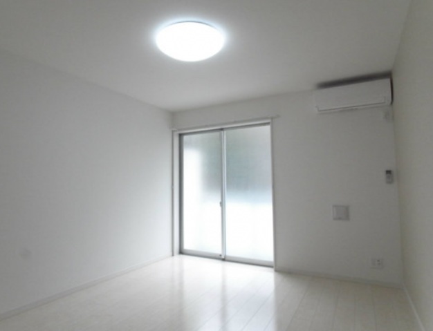 居室・リビング　居室