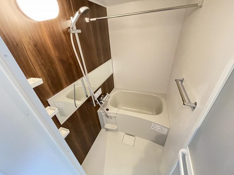 バス・シャワールーム　浴室