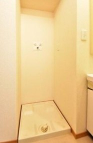 その他設備　室内洗濯機置き場になります。