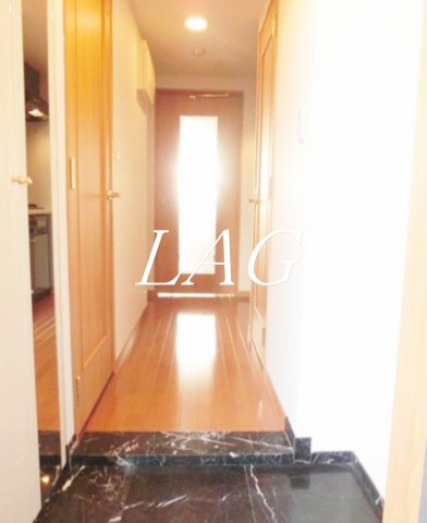 玄関　玄関です。