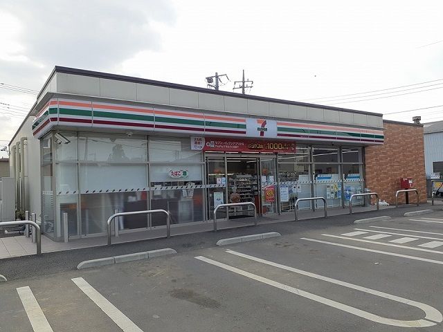 コンビニ　セブンイレブン龍ヶ崎大徳町店（コンビニ）まで740m