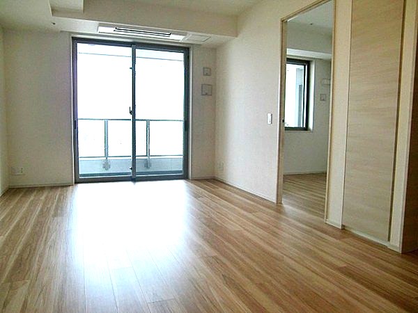 居室・リビング　内観