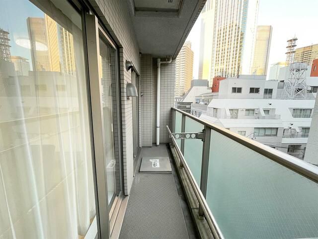 バルコニー　バルコニーがあります