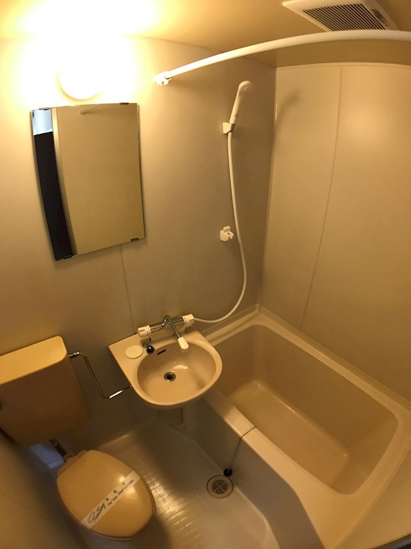 バス・シャワールーム　※別室参考写真※