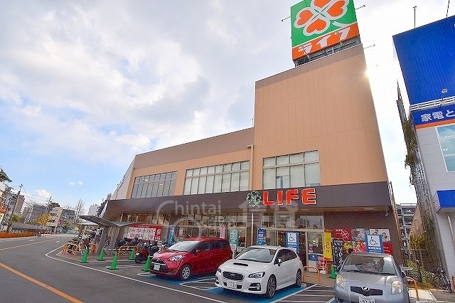 スーパー　ライフ　東淡路店（スーパー）まで713m