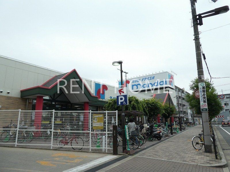 スーパー　万代巽北店（スーパー）まで740m