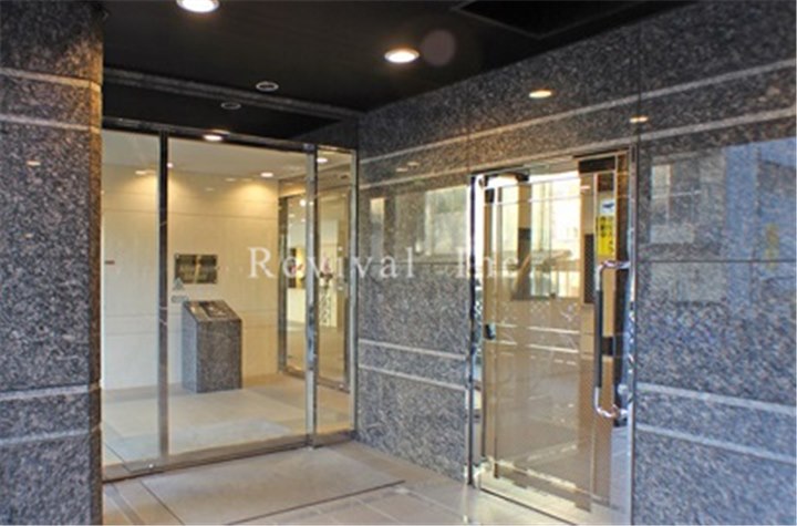 エントランス　プライムゲート飯田橋のエントランス