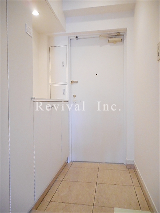 玄関　シューズボックス完備でございます