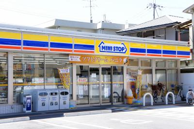コンビニ　ミニストップ文京後楽店（コンビニ）まで155m