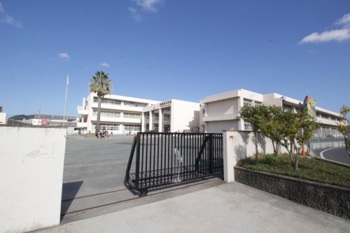 小学校　福津市立福間南小学校（小学校）まで1188m