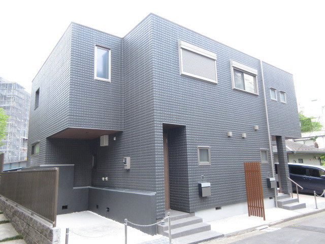 建物外観　耐震構造の旭化成ヘーベルメゾン