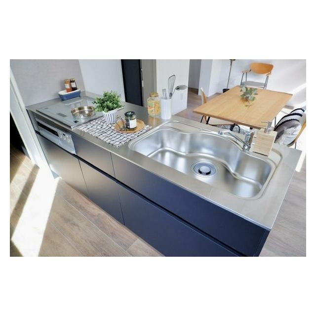 キッチン　IH3口コンロ・グリル付き