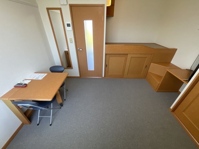 居室・リビング　居間です