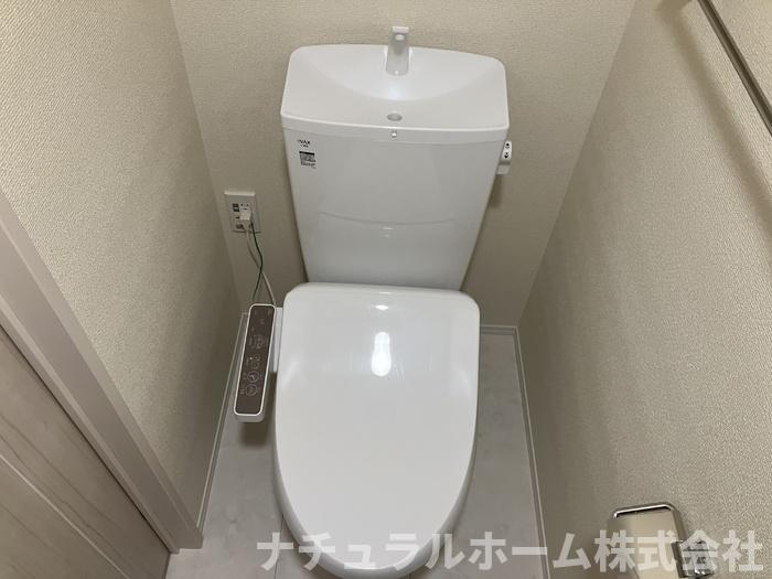 トイレ　トイレ