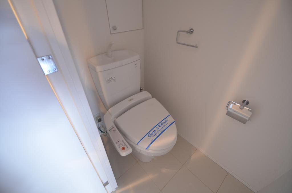 トイレ　シャワー付トイレ