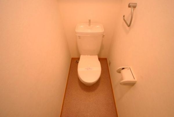 トイレ　※別部屋参考資料の為、現状を優先します。