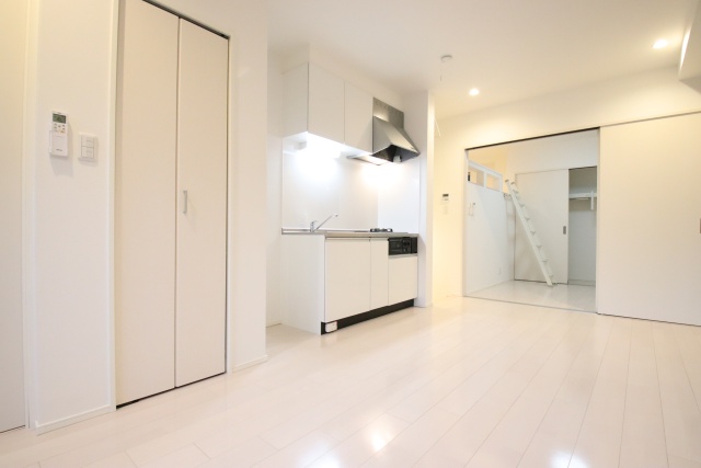 居室・リビング　※別室の参考写真の為、現況優先です。