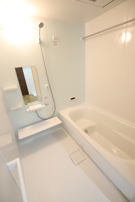 バス・シャワールーム　バスルーム