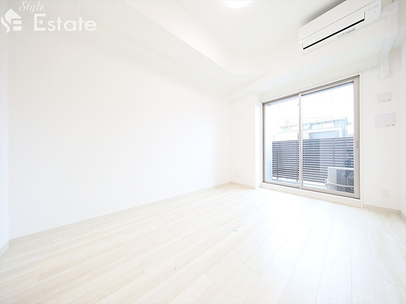 居室・リビング　同仕様写真