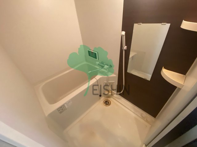 バス・シャワールーム　清潔感のある浴室です！