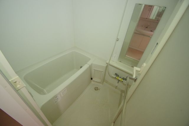 バス・シャワールーム　★お問い合わせはタウンハウジング町田店まで★