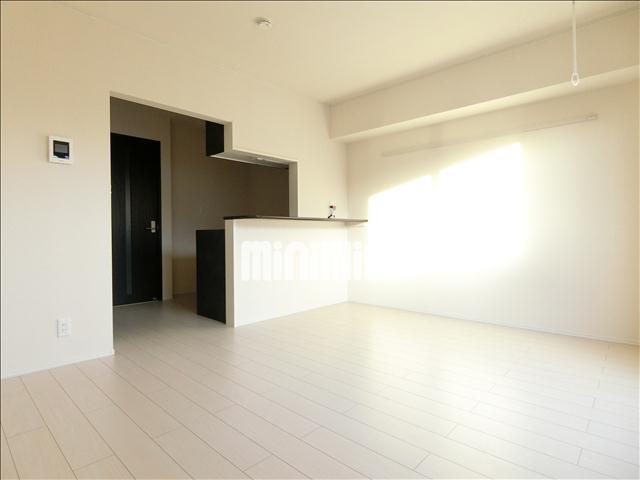 居室・リビング　１１．２帖の１Ｒです。（参考写真）