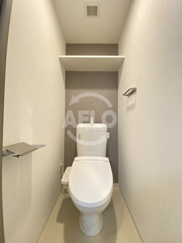 トイレ　エスリード大阪リエート　トイレ