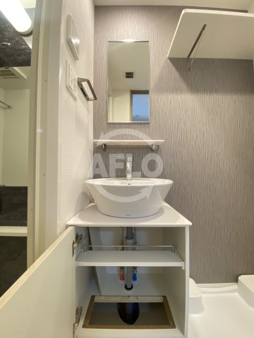 洗面設備　エスリード大阪リエート　独立洗面台