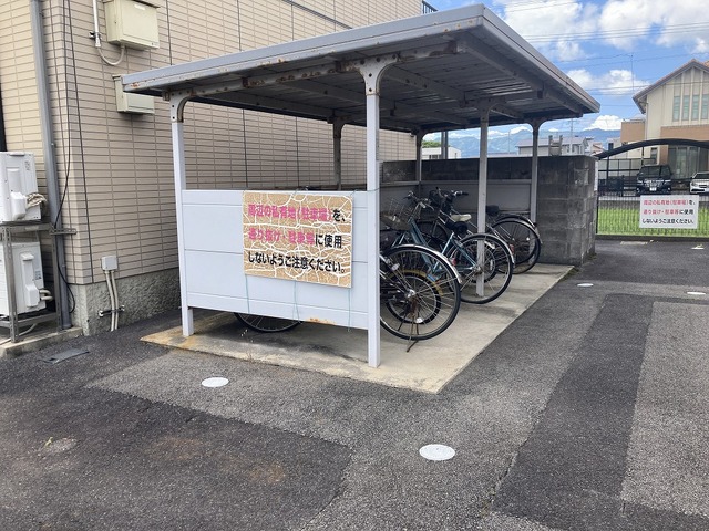 ウェストハイツA棟の外観写真