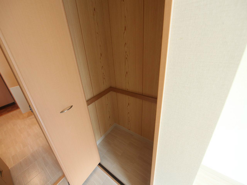 収納　クローゼット（収納充実してます）