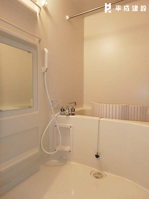 バス・シャワールーム　バスルーム