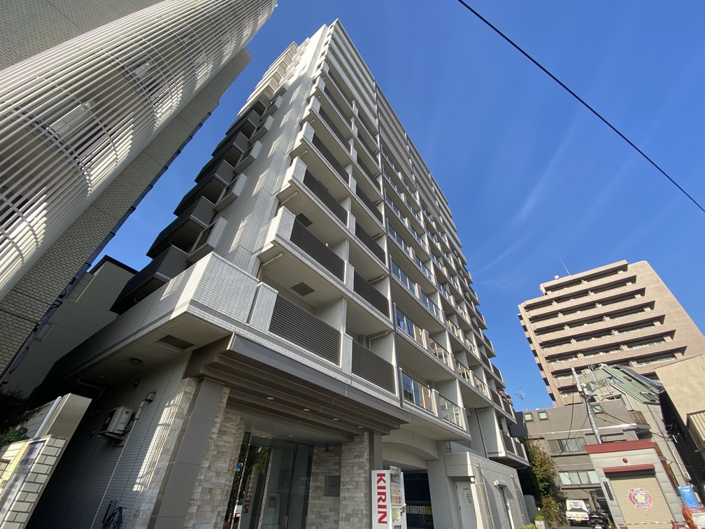 建物外観　■外観写真