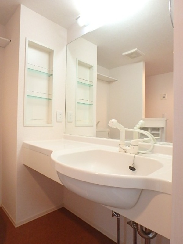 洗面設備　図面と現状に相違がある場合には現状を優先