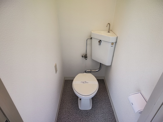 トイレ　※別部屋の写真使用