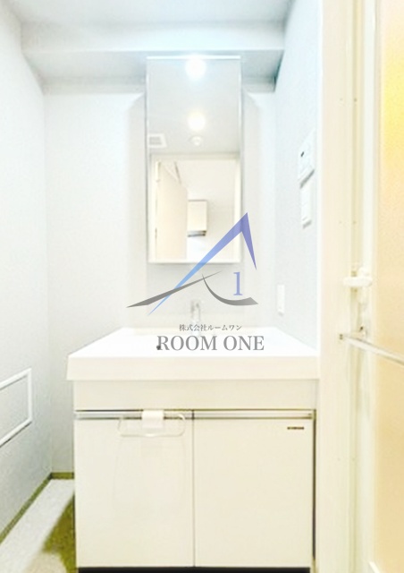 洗面設備　洗面台です。