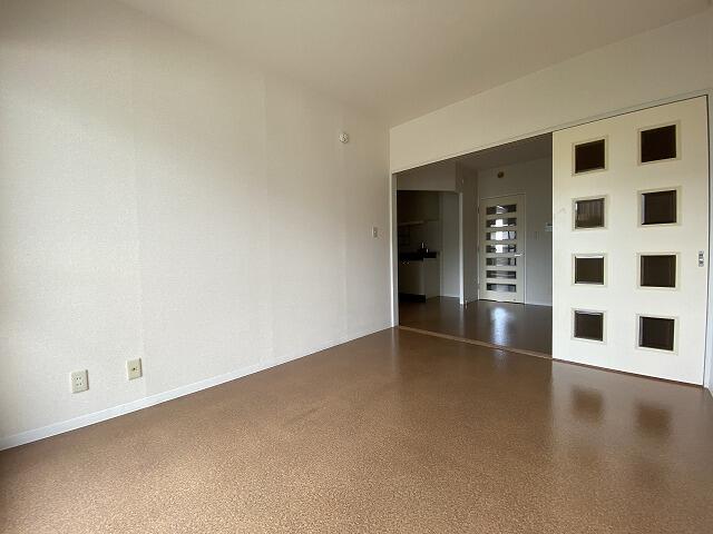 居室・リビング　※別部屋参考写真