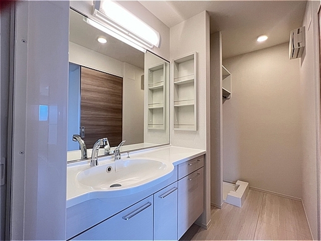 洗面設備　洗面所