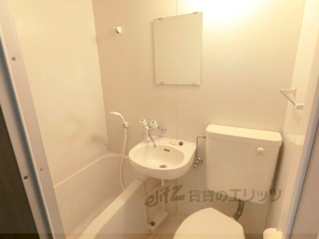 バス・シャワールーム　ユニットバス